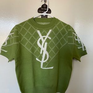 Knitted blouse fits small to large.